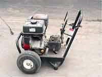 2400 PSI PRESSURE WASHER