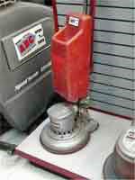 CARPET CLEANER