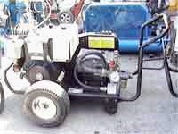 2500 PSI PRESSURE WASHER